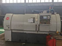CNC horizontal machining center